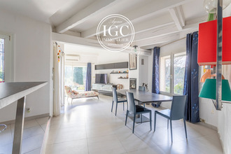 Ma-Cabane - Vente Maison ENSUES-LA-REDONNE, 220 m²