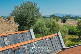 Ma-Cabane - Vente Maison ENTRAIGUES-SUR-LA-SORGUE, 1166 m²