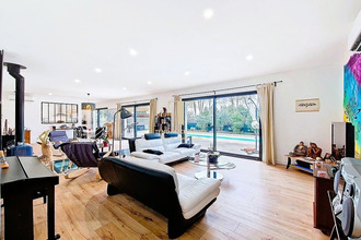 Ma-Cabane - Vente Maison Escales, 166 m²