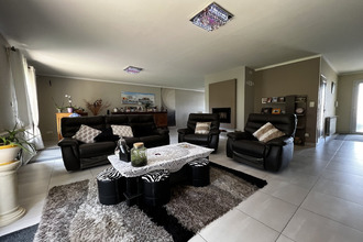 Ma-Cabane - Vente Maison ESTANCARBON, 168 m²