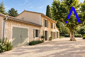 Ma-Cabane - Vente Maison Eygalières, 197 m²