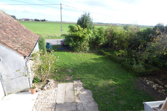 Ma-Cabane - Vente Maison FEROLLES, 127 m²