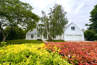 Ma-Cabane - Vente Maison FEROLLES-ATTILLY, 211 m²