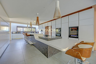 Ma-Cabane - Vente Maison FEUCHEROLLES, 837 m²