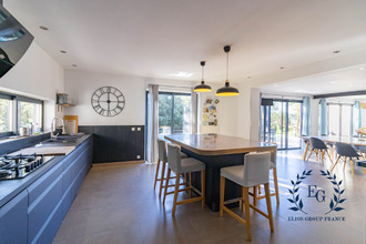 Ma-Cabane - Vente Maison Flassans-sur-Issole, 300 m²