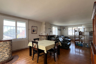 Ma-Cabane - Vente Maison FLEURY-LES-AUBRAIS, 277 m²