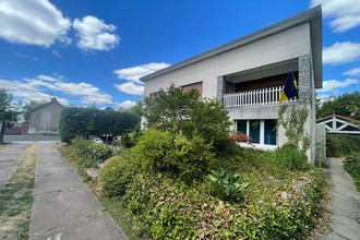 Ma-Cabane - Vente Maison FLEURY-LES-AUBRAIS, 138 m²