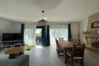 Ma-Cabane - Vente Maison FLEURY-LES-AUBRAIS, 247 m²