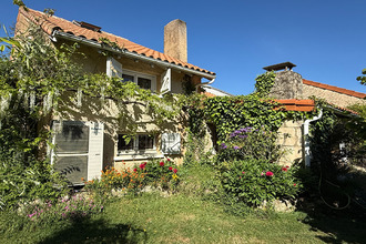 Ma-Cabane - Vente Maison FONTAINE-LE-COMTE, 124 m²