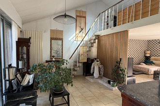 Ma-Cabane - Vente Maison FONTAINE-LE-COMTE, 124 m²