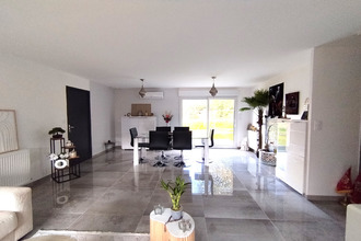 Ma-Cabane - Vente Maison Fougères, 81 m²