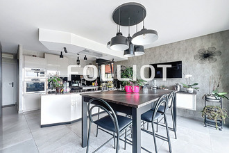 Ma-Cabane - Vente Maison FOUGERES, 302 m²