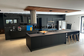 Ma-Cabane - Vente Maison Fraisses, 247 m²