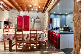 Ma-Cabane - Vente Maison Freix-Anglards, 187 m²