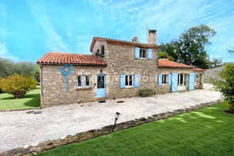 Ma-Cabane - Vente Maison Fréjus, 200 m²