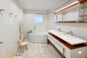 Ma-Cabane - Vente Maison Frouzins, 140 m²