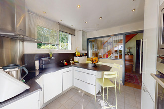 Ma-Cabane - Vente Maison GARCHIZY, 200 m²