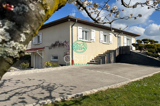 Ma-Cabane - Vente Maison GENILAC, 118 m²