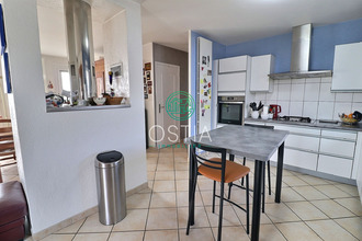 Ma-Cabane - Vente Maison GENILAC, 118 m²