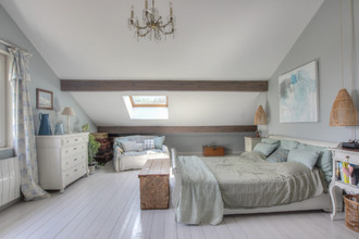 Ma-Cabane - Vente Maison Gex, 285 m²