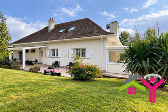 Ma-Cabane - Vente Maison Ghissignies, 250 m²