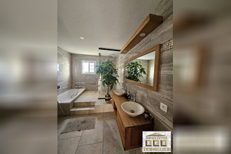 Ma-Cabane - Vente Maison Gillonnay, 157 m²