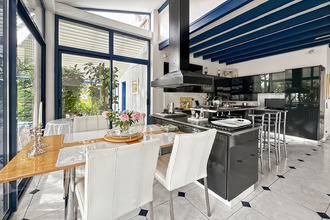 Ma-Cabane - Vente Maison GRADIGNAN, 220 m²