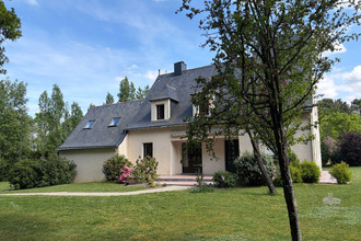 Ma-Cabane - Vente Maison GRANDCHAMPS-DES-FONTAINES, 216 m²