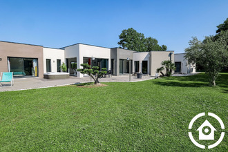 Ma-Cabane - Vente Maison Graves-Saint-Amant, 165 m²