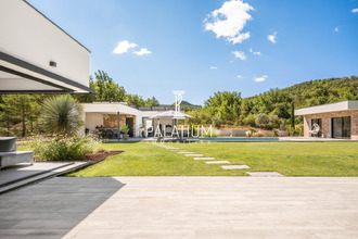 Ma-Cabane - Vente Maison Gréoux-les-Bains, 300 m²