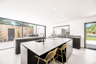Ma-Cabane - Vente Maison Gréoux-les-Bains, 300 m²