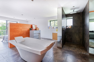 Ma-Cabane - Vente Maison GREZ-NEUVILLE, 236 m²
