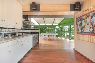 Ma-Cabane - Vente Maison GREZ-NEUVILLE, 236 m²