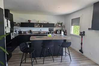 Ma-Cabane - Vente Maison Guéreins, 128 m²