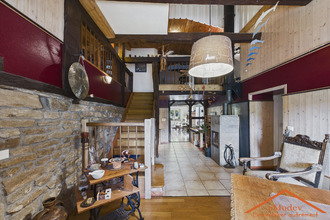 Ma-Cabane - Vente Maison Hadol, 237 m²