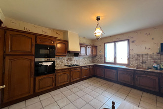 Ma-Cabane - Vente Maison HURIEL, 214 m²