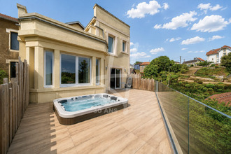 Ma-Cabane - Vente Maison Hussigny-Godbrange, 300 m²