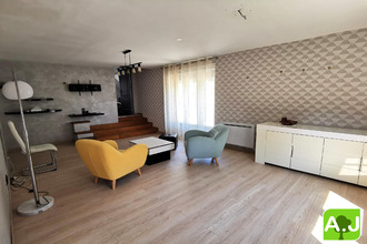 Ma-Cabane - Vente Maison Ivry-la-Bataille, 109 m²