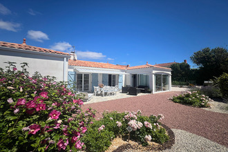 Ma-Cabane - Vente Maison JARD-SUR-MER, 122 m²