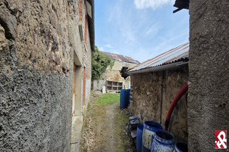 Ma-Cabane - Vente Maison Jarnages, 100 m²