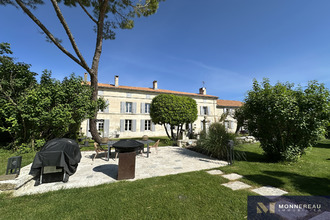 Ma-Cabane - Vente Maison Jurignac, 312 m²