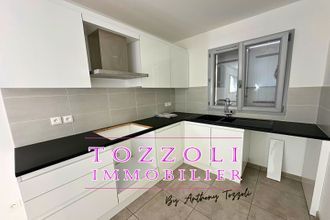 Ma-Cabane - Vente Maison L'ISLE-D'ABEAU, 80 m²