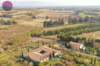 Ma-Cabane - Vente Maison L'Isle-sur-la-Sorgue, 320 m²