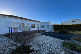 Ma-Cabane - Vente Maison LA BREE-LES-BAINS, 95 m²