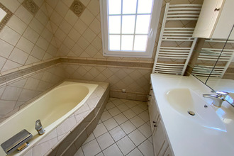 Ma-Cabane - Vente Maison LA BREE-LES-BAINS, 118 m²