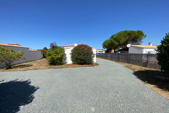 Ma-Cabane - Vente Maison LA BREE-LES-BAINS, 131 m²