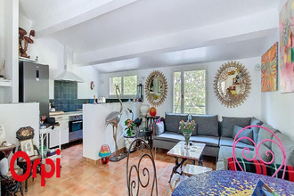 Ma-Cabane - Vente Maison La Cadiere d Azur, 71 m²