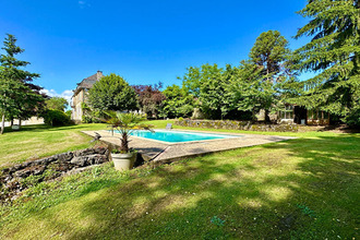 Ma-Cabane - Vente Maison LA CHAPELLE-AUX-SAINTS, 415 m²