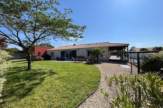 Ma-Cabane - Vente Maison LA CHAPELLE-BASSE-MER, 135 m²