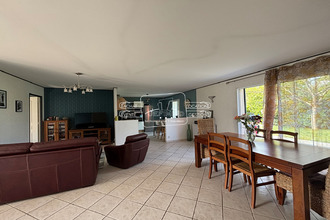 Ma-Cabane - Vente Maison LA CHAPELLE-BASSE-MER, 141 m²